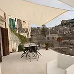 Casa Mavi Limite Delle Due Matrici *