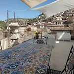 Casa Mavi Limite Delle Due Matrici *