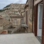 Casa Mavi Limite Delle Due Matrici